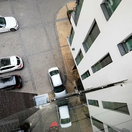 Apartment Biplan